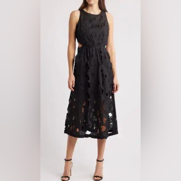 Sam Edelman Dresses & Skirts - Sam Edelman Black Lace Midi Dress